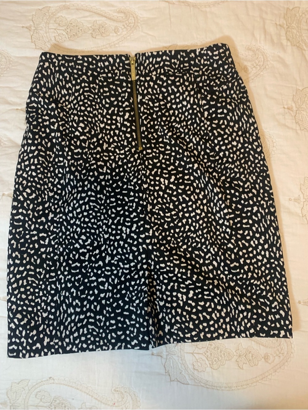 Michael Kors Black and White Animal Print Skirt with Gold Zipper Ladies Small